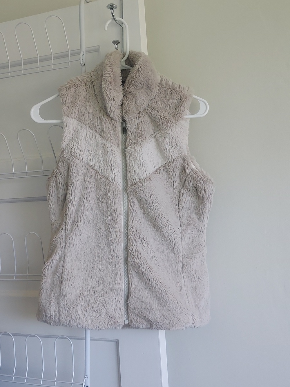 Patagonia Pelage Vest Cream Bleached Stone XS Chevron Fuzzy